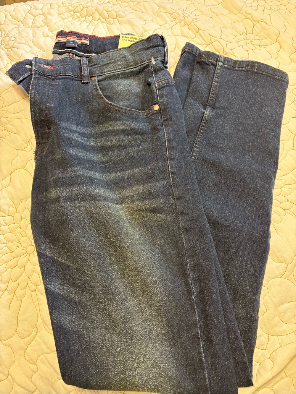 Tommy Hilfiger Men's Dark Blue Slim Jeans with Red Accent